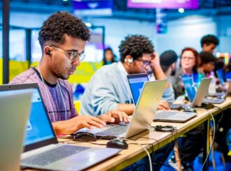 Programa oferta mais de 30 vagas de estágio e aprendizagem para jovens em Roraima