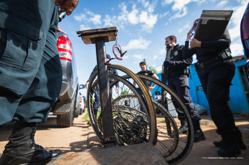 Operação fiscaliza ferros-velhos e sucatões em combate ao furto e recepção de fios de cobre em Boa Vista