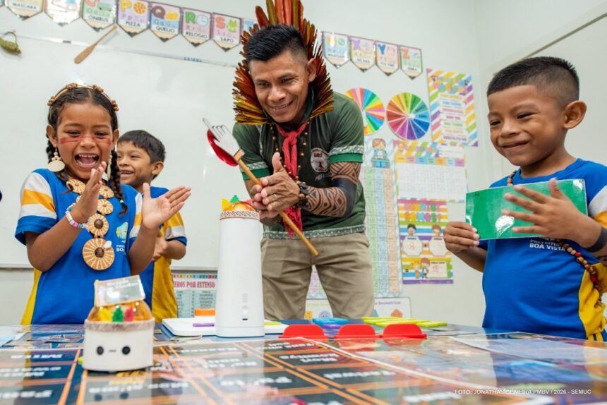 Projeto usa robótica para fortalecer língua indígena e valorizar cultura originária na comunidade Darora