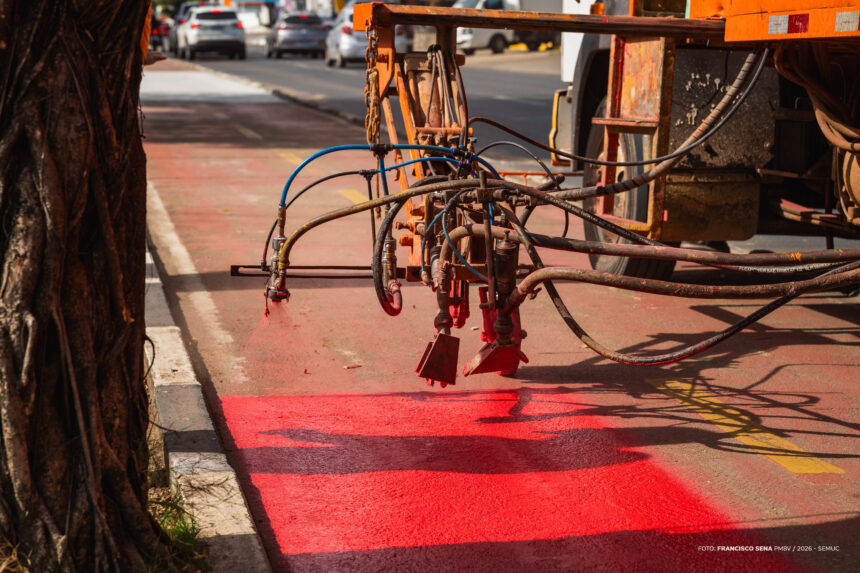 Boa Vista: ciclovia na avenida Capitão Júlio Bezerra é revitalizada