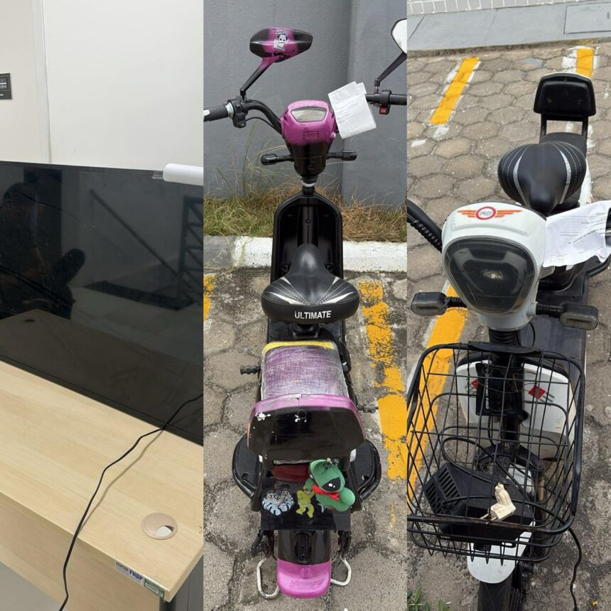 Bicicletas elétricas e televisão são encontradas na rua; polícia pede apoio para localizar proprietário