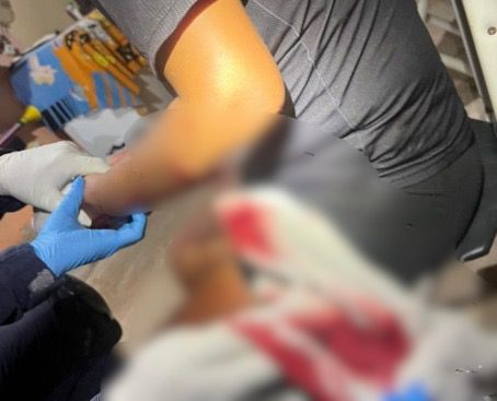 Homem ataca esposa com facão e ameaça matar filhos e enteados, em Boa Vista