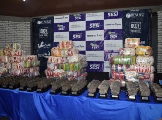 Mais de 1,5 tonelada de alimentos arrecadados na 2ª Corrida Nacional do SESI são entregues a instituições sociais nesta sexta-feira