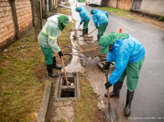 Patrulha da Chuva intensifica limpeza urbana para prevenir acúmulo de água em ruas de Boa Vista