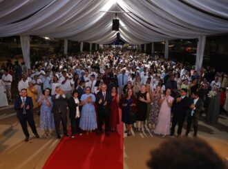 DPE-RR e parceiros celebram união de 258 casais na 4ª edição de casamento coletivo no Parque do Rio Branco
