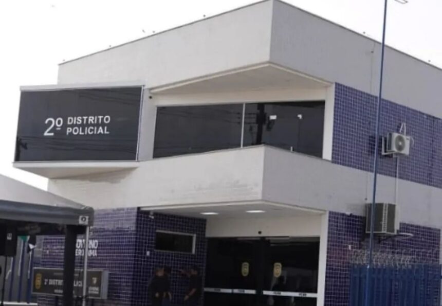 Escrivão da Polícia Civil é atacado pela esposa com faca dentro de delegacia em Boa Vista