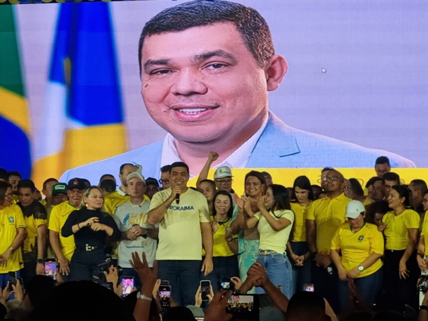 Sampaio lança candidatura ao Governo com Tayla Perez como vice