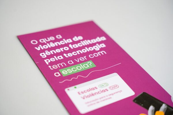 Curso gratuito sobre segurança digital de meninas está com inscrições abertas para educadores de Roraima
