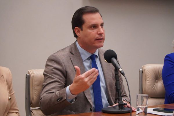 Onde estava Nicoletti na comemoração da eleição suplementar? Haverá um novo racha e nova traição?