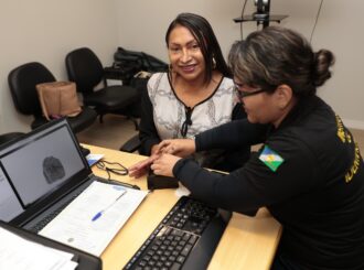 Transformando identidades: retificação de nome mobiliza pessoas trans em mutirão da Defensoria