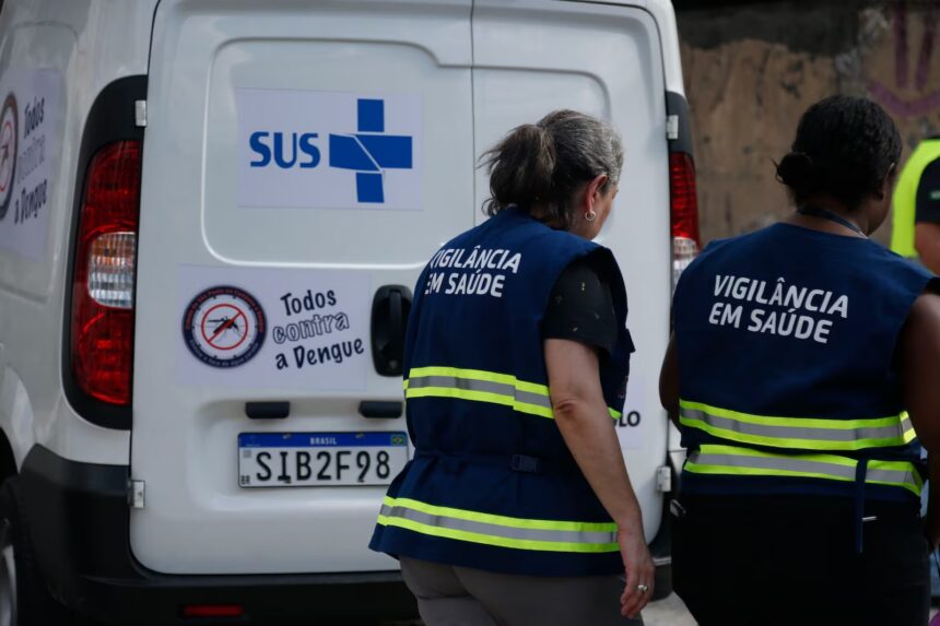 Senado analisa PEC que amplia aposentadoria de agentes de saúde