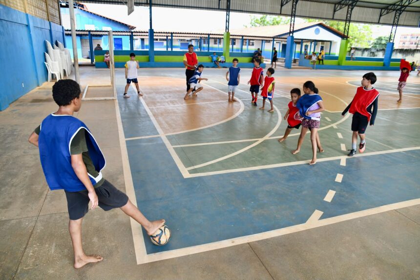 Projeto Brincando nas Férias reúne crianças para atividades esportivas e culturais em Boa Vista