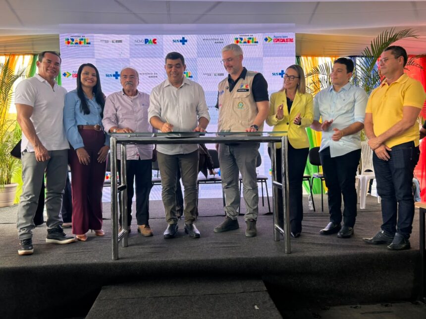 Governador assina ordens de serviço que autorizam início de obras da nova Policlínica Estadual, Oficina Ortopédica e ampliação do HGR