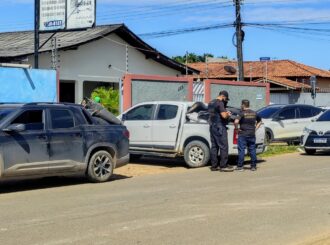 Dois homens são presos pela PF com produtos químicos destinados ao garimpo ilegal na Serra do Sol
