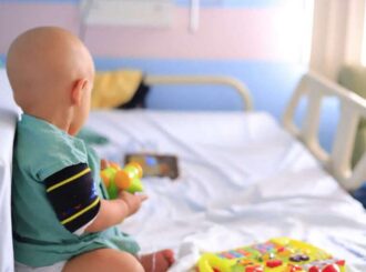 Nova lei prevê divulgação de sintomas para facilitar diagnóstico do câncer infantil