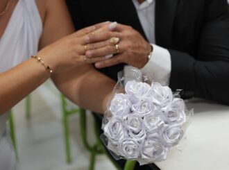 “Enfim, Casados”: DPE-RR oferece 120 vagas para casais migrantes e refugiados oficializar união