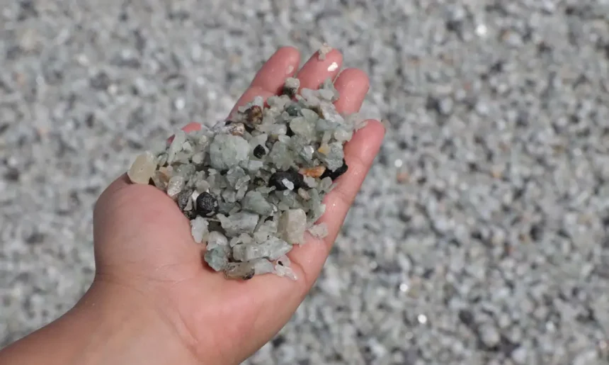 Brasil estuda como aproveitar terras raras e minerais críticos