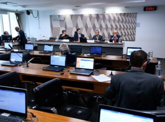 Comissão do Senado aprova projeto que permite a servidor público também ser MEI