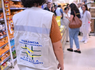 Como a vigilância sanitária acompanha as 24 horas do seu dia