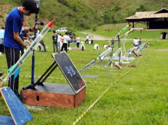 Estudantes de todo o país participam da Jornada de Foguetes 2026