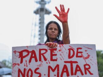 Violência contra mulheres aumenta em dias de jogos de futebol, aponta estudo